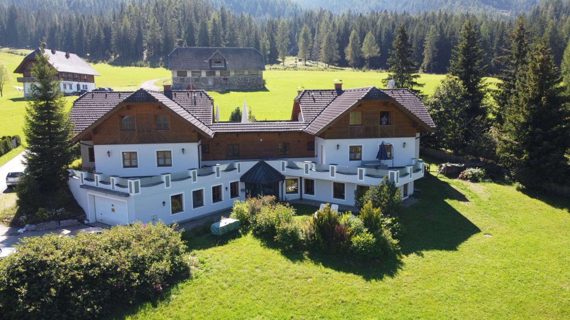 Ferienhaus Alpenblick Krakauschatten Dış mekan fotoğraf